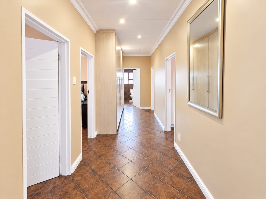 4 Bedroom Property for Sale in Kathu Northern Cape